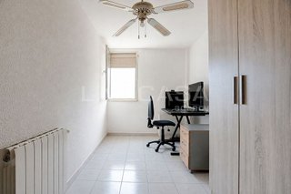 Piso en venta en Bellvitge en Hospitalet de Llobregat, L´