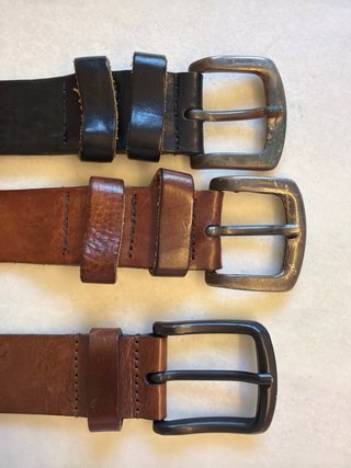 3 cinturones de piel vintage