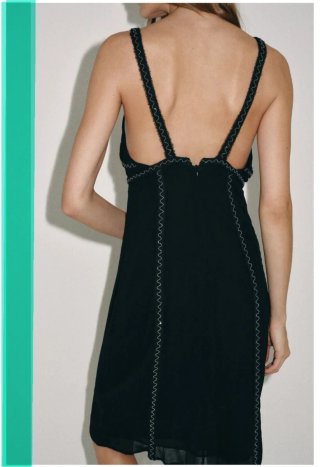 Vestido Zara negro con abalorios