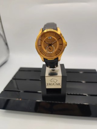 Reloj Jaguar Dorado y Negro
