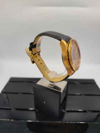 Reloj Jaguar Dorado y Negro