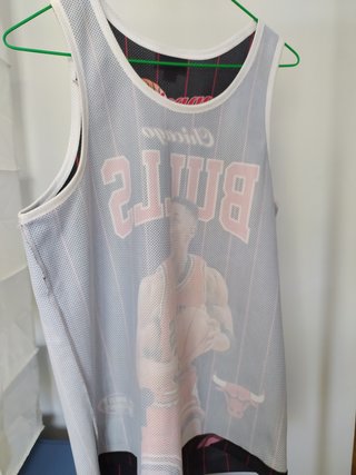 Camiseta Mitchell & Ness Bulls Talla M