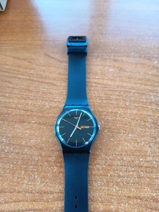 Orologio Swatch Nero e Arancione