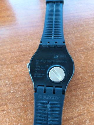 Orologio Swatch Nero e Arancione
