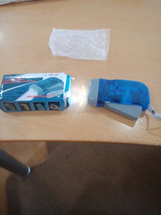 Linterna Dinamo Recargable