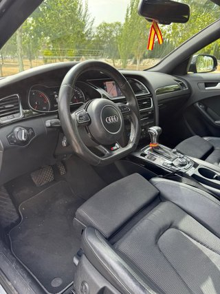 Audi A4 Avant 2.0TDI Sportpaket