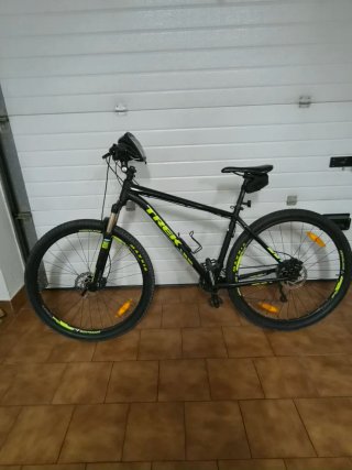Bicicleta Trek Negra