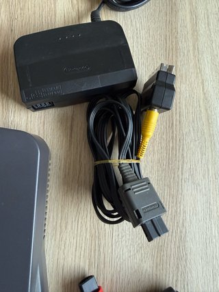 Consola Nintendo 64 Completa con Mandos y Juego