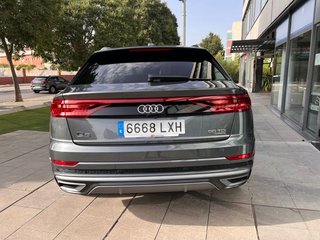 Audi Q8 50 TDI quattro tiptronic 210 kW S-Line Techo Panorámico