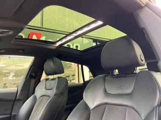 Audi Q8 50 TDI quattro tiptronic 210 kW S-Line Techo Panorámico