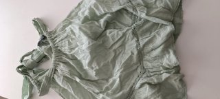 Top Zara verde con lazada
