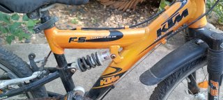 Bicicleta de montaña infantil KTM naranja