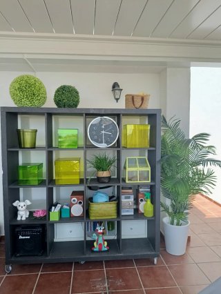 Estantería modular gris