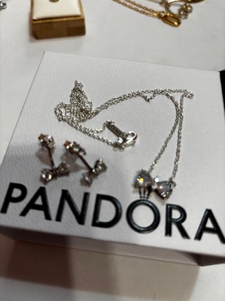 Conjunto Pandora: Anillo, Collar y Pendientes