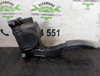 Mercedes 112173 a280755023 pedal sprinter caja