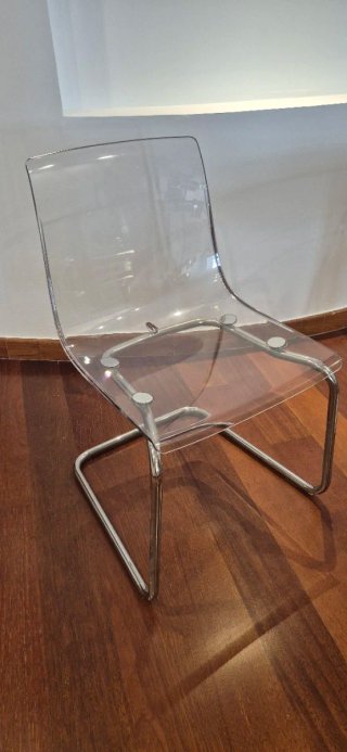 Mesa cristal 90cm (La OCA)+4 Sillas Tobias (IKEA)
