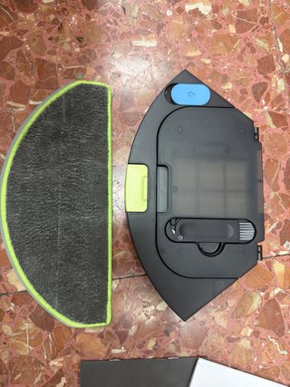 Robot Aspirador y Friegasuelos iRobot Roomba 105