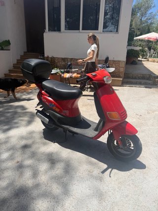 Piaggio Zip Fast Rider 49cc Roja