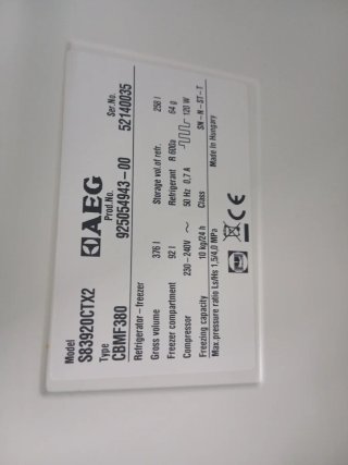 Nevera AEG