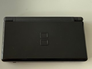 Nintendo DS Lite Negra + Accesorios