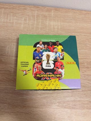 Caja de cromos fútbol Panini