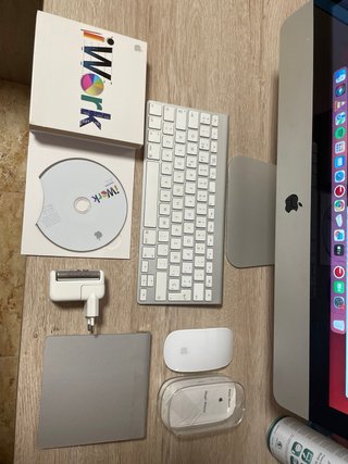 iMac Apple Plata y Blanco
