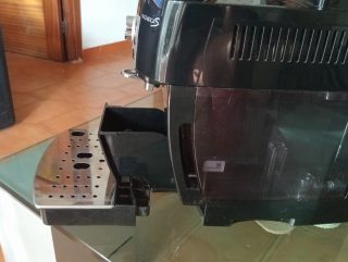 Cafetera Super Automática DeLonghi