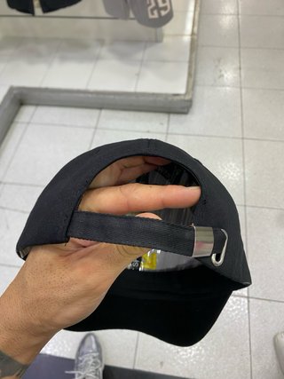 Cappello Off-White regolabile nero giallo