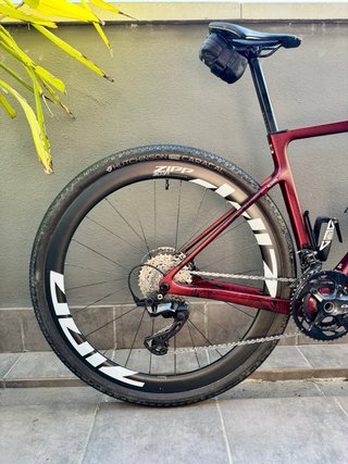 Megamo Silk Gravel