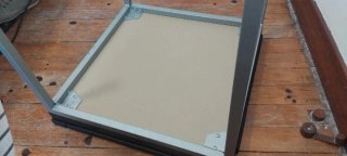Mesa auxiliar moderna negra y gris