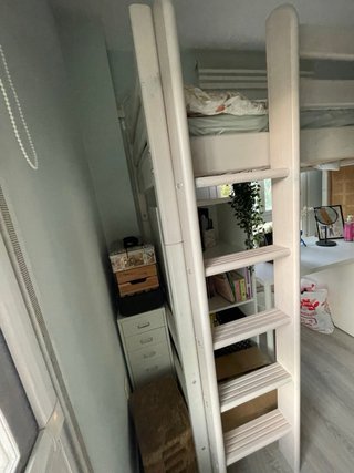 Litera madera blanca lacada marca FLEXA