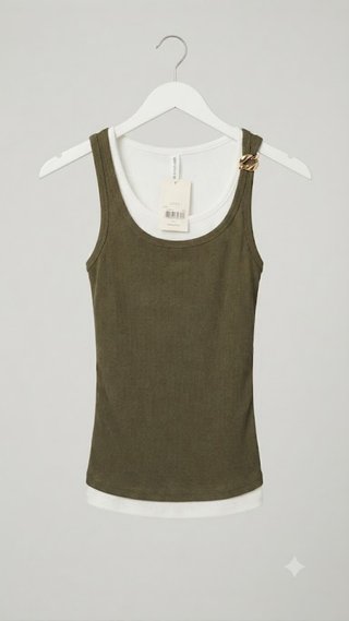 Conjunto Camiseta y Pantalón Verde y Blanco