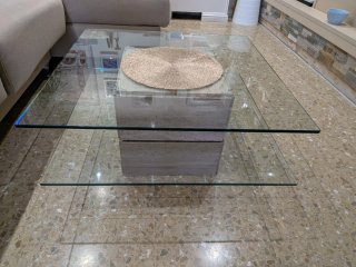 Mesita de salón cristal y piedra