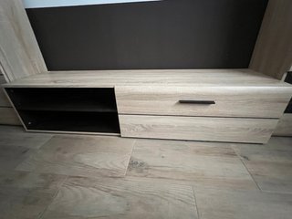 Muebles de comedor moderno 3 piezas + estantería