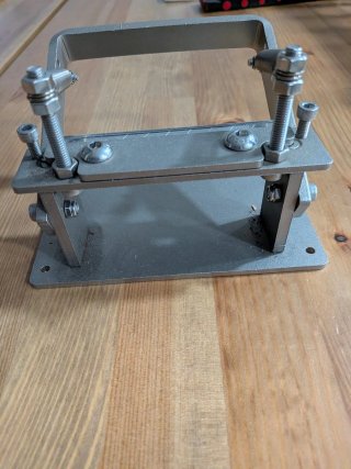 Máquina manual para dividir cuero
