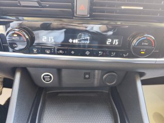 NISSAN QASHQAI 1.3 DIGT 140 CV MICROHIBRIDO ACENTA