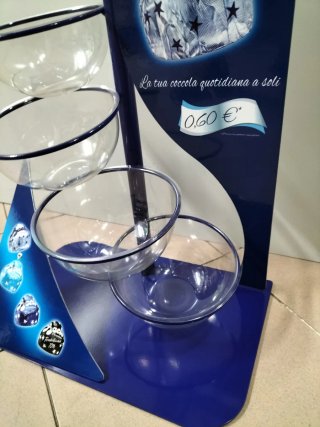 Espositore Baci Perugina 4 livelli
