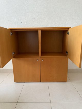 Conjunto dormitorio: armario + mesita