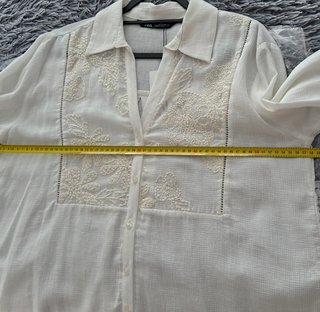 Camisa Zara bordada blanca Talla L