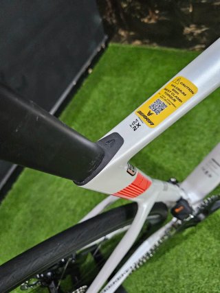 Berria Belador Elite 105 Di2