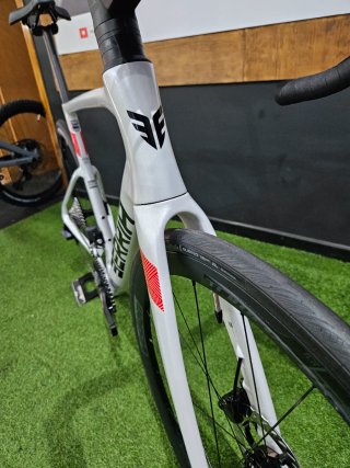 Berria Belador Elite 105 Di2