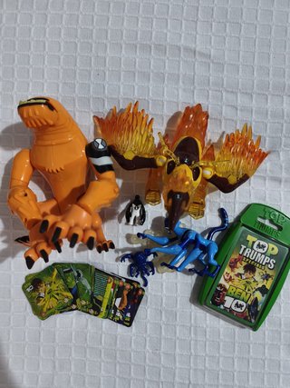 Figuras Ben 10, Imanes y Cartas Top Trumps