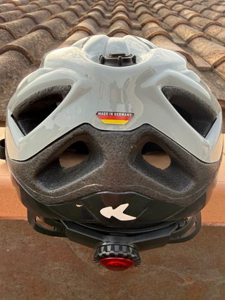 Casco de bicicleta KED gris