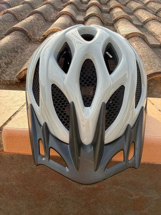 Casco de bicicleta KED gris
