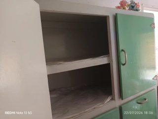 Armario/despensa antiguo