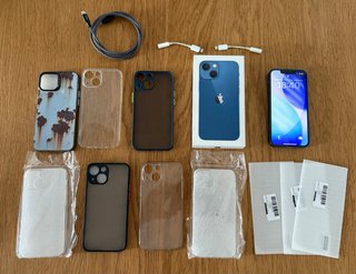 iPhone 13 mini 128GB muy buen estado + extras
