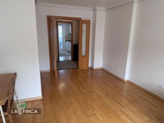 Piso en venta en Tenderina Baja - Ventanielles en Oviedo