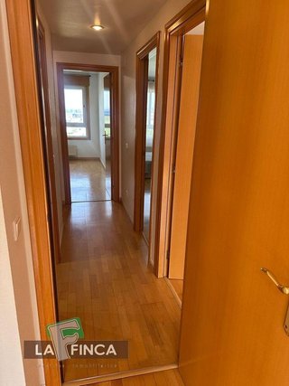 Piso en venta en Tenderina Baja - Ventanielles en Oviedo