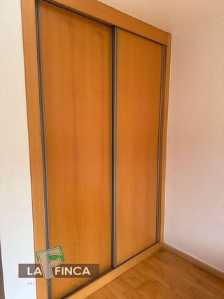 Piso en venta en Tenderina Baja - Ventanielles en Oviedo