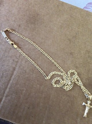 Cadena de oro 18k con cruz